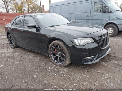 CHRYSLER 300 2019