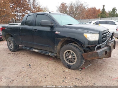 TOYOTA TUNDRA 2010