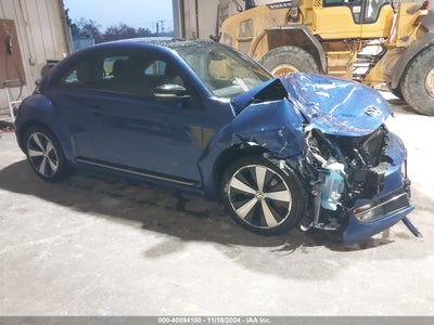 VOLKSWAGEN BEETLE 2012