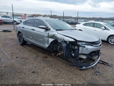 CHRYSLER 200 2015