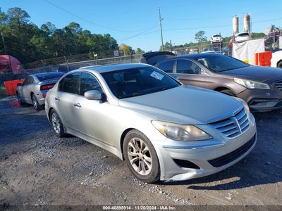 HYUNDAI GENESIS 2013