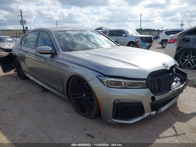 BMW 750I 2021