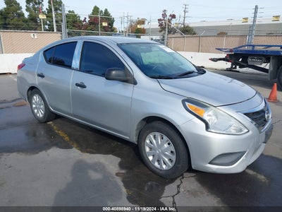NISSAN VERSA 2015