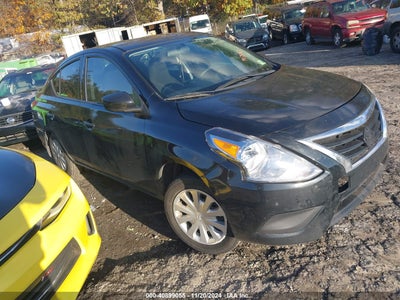 NISSAN VERSA 2017