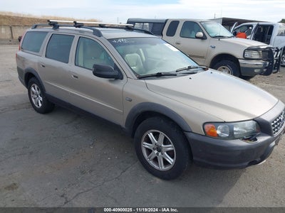VOLVO XC70 2004