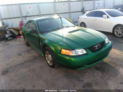 FORD MUSTANG 2001