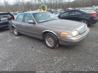 FORD CROWN VICTORIA 2001