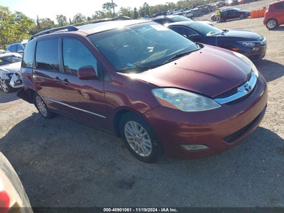 TOYOTA SIENNA 2008
