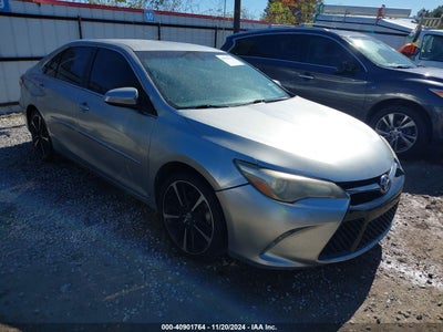 TOYOTA CAMRY 2017