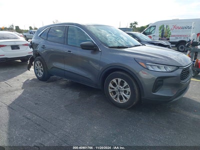 FORD ESCAPE 2023