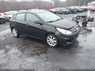 HYUNDAI ACCENT 2013