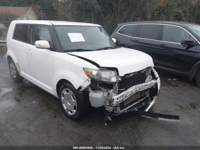 SCION XB 2013