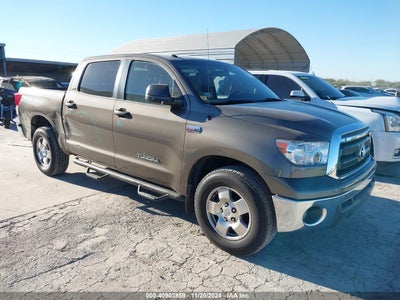 TOYOTA TUNDRA 2010