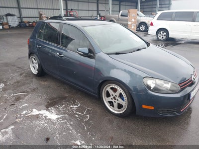 VOLKSWAGEN GOLF 2012