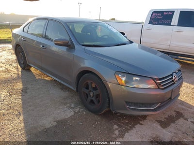 VOLKSWAGEN PASSAT 2014