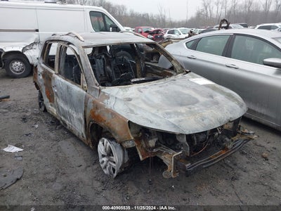 VOLKSWAGEN TIGUAN 2017