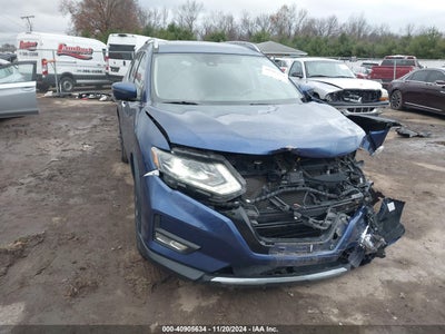 NISSAN ROGUE 2017