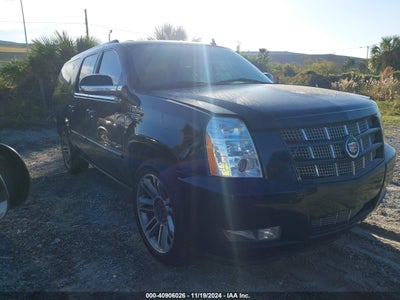 CADILLAC ESCALADE ESV 2014