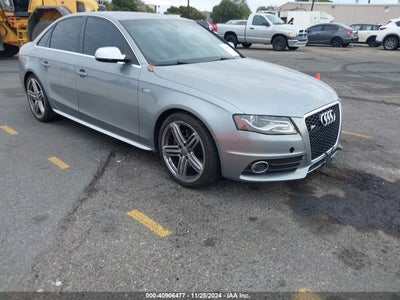 AUDI S4 2011