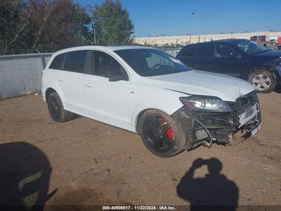 AUDI Q7 2015