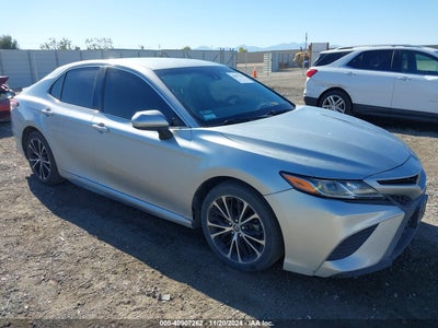 TOYOTA CAMRY 2018