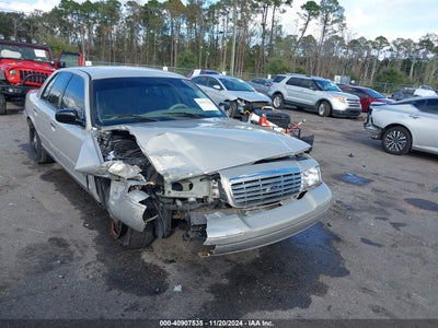 FORD CROWN VICTORIA 2009