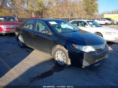 TOYOTA CAMRY 2013