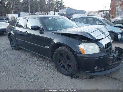 DODGE MAGNUM 2005