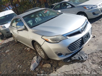TOYOTA AVALON 2013