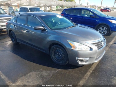 NISSAN ALTIMA 2015