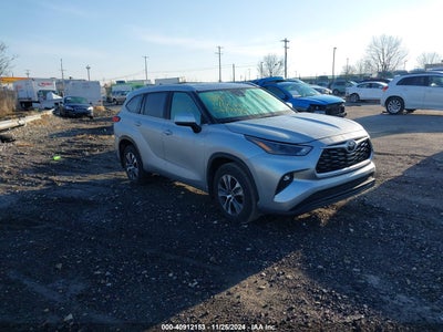 TOYOTA HIGHLANDER 2022