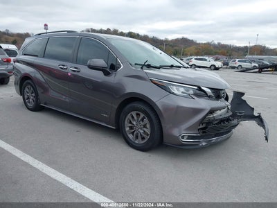 TOYOTA SIENNA 2021