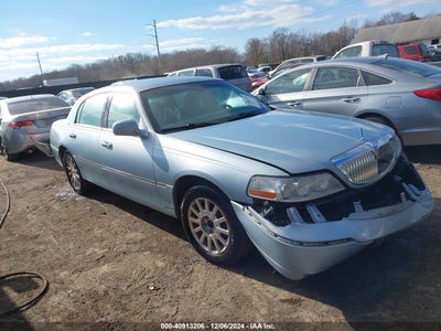 LINCOLN TOWN CAR 2007