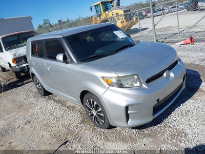 SCION XB 2011