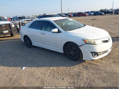 TOYOTA CAMRY 2012
