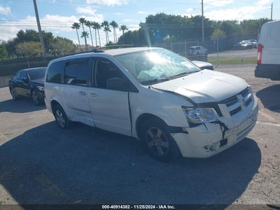 DODGE GRAND CARAVAN 2010