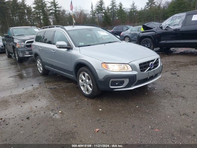 VOLVO XC70 2010