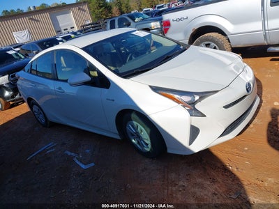 TOYOTA PRIUS 2016
