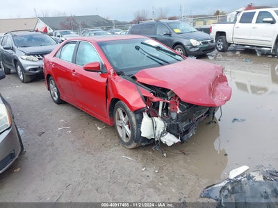 TOYOTA CAMRY 2012