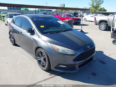 FORD FOCUS ST 2016