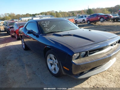 DODGE CHALLENGER 2013