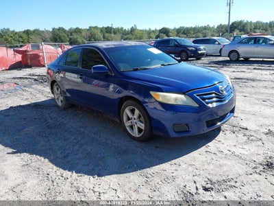 TOYOTA CAMRY 2011