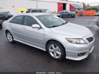TOYOTA CAMRY 2011