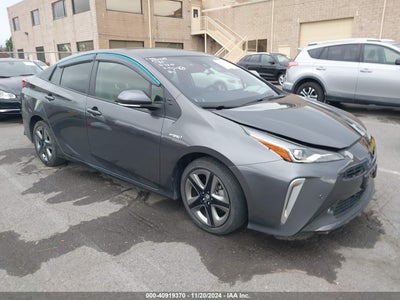 TOYOTA PRIUS 2022