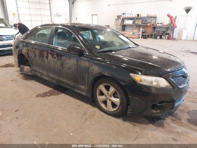TOYOTA CAMRY 2010