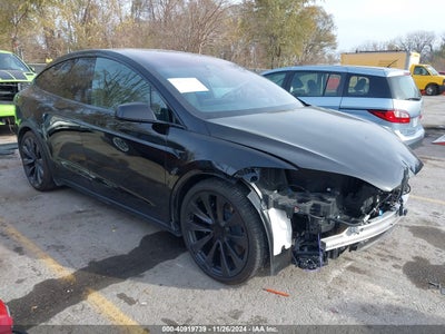 TESLA MODEL X 2024