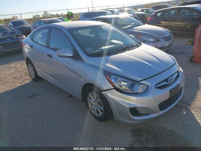 HYUNDAI ACCENT 2012
