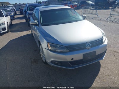 VOLKSWAGEN JETTA 2014