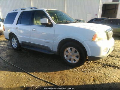 LINCOLN NAVIGATOR 2004