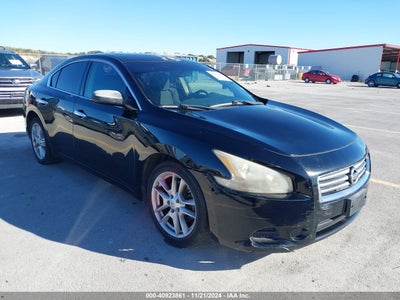 NISSAN MAXIMA 2014